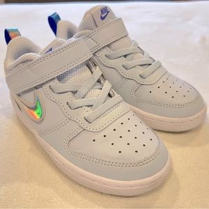 COPY - Toddler Holographic Nikes Size 9C EUC
